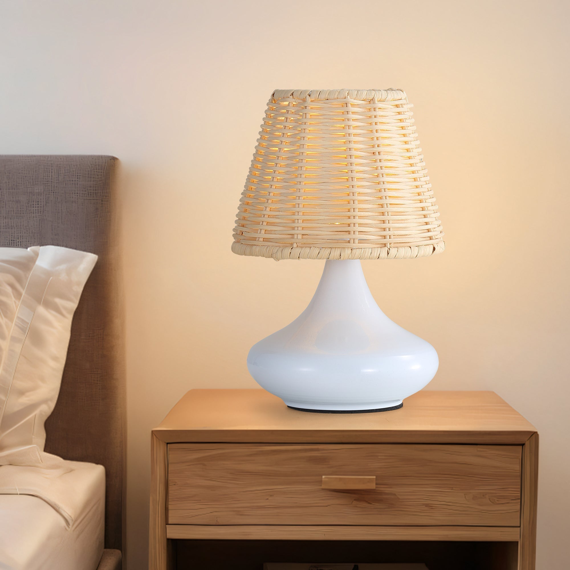 Fairhurst Table Lamp