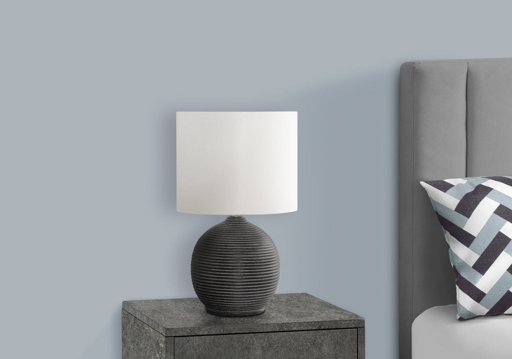 Cloverhill Resin Table Lamp
