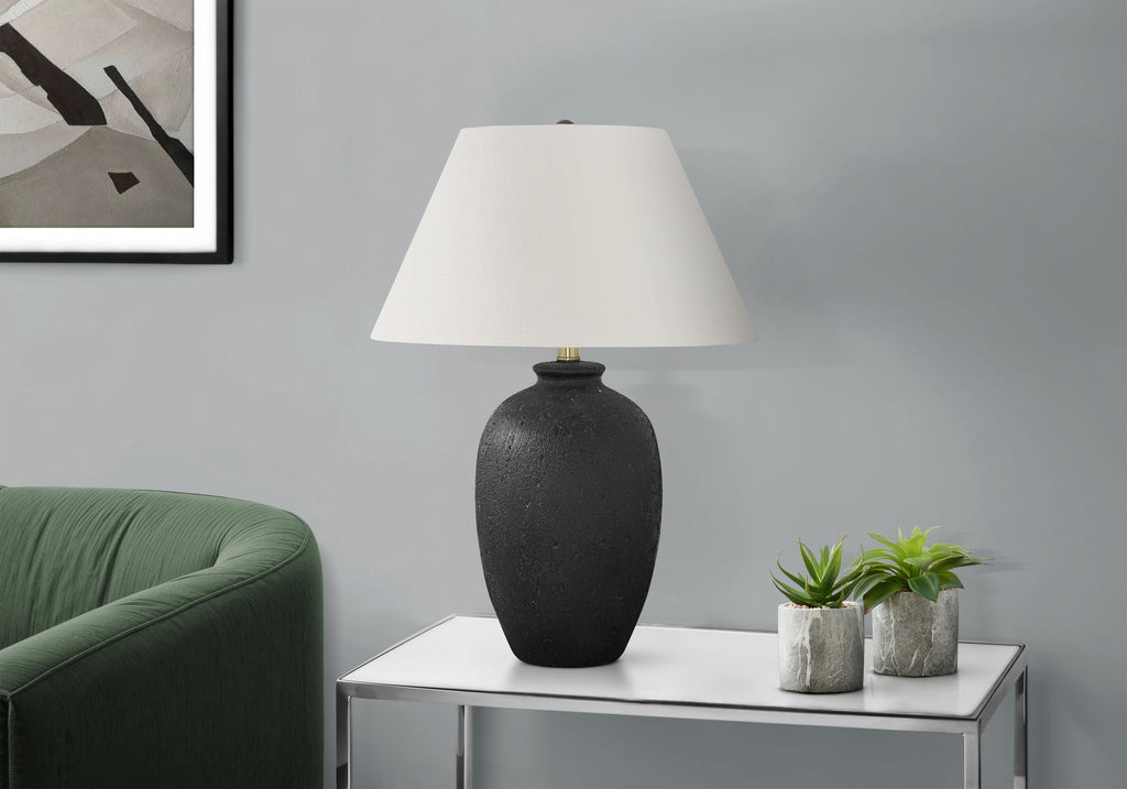 Briarwood Ceramic Table Lamp