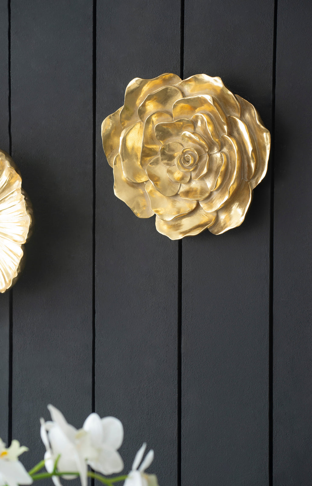 2-Piece Resin Rose Hanging Wall Decor
