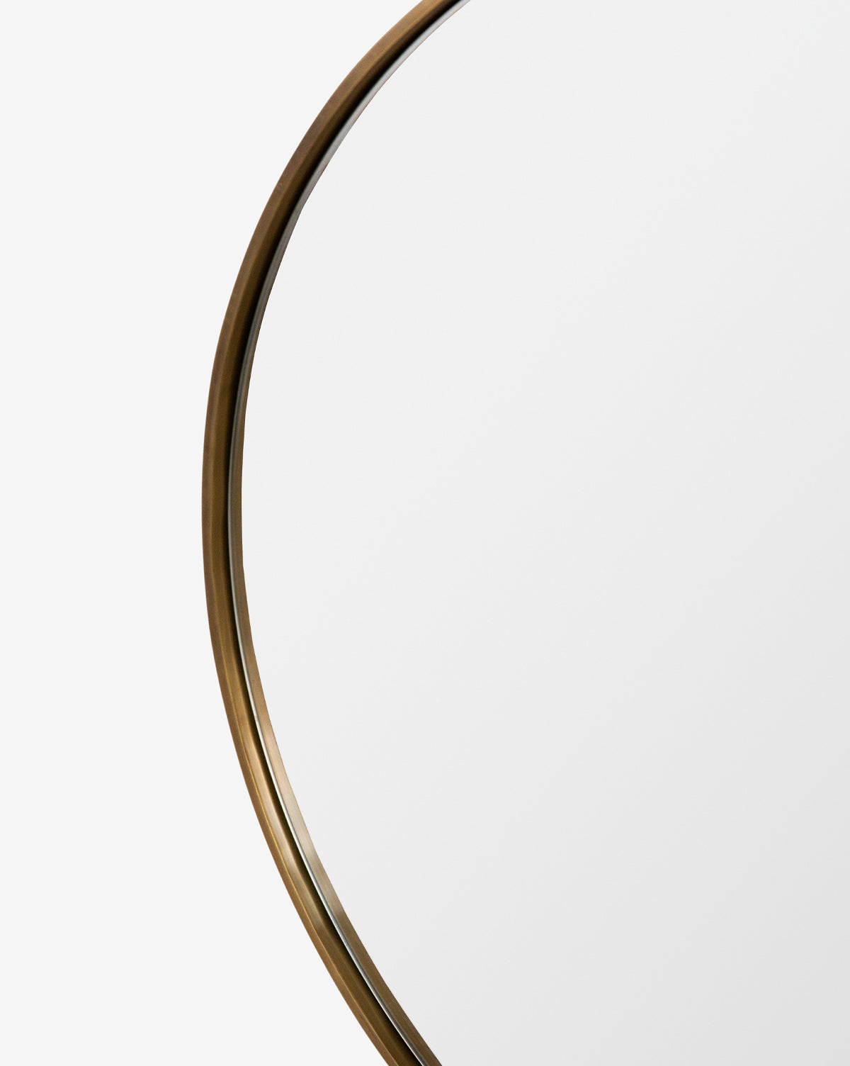 Laila Circle Mirror