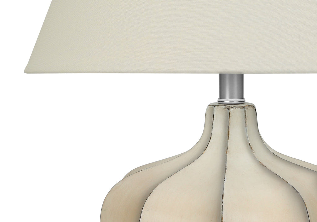 Maplehurst Resin Table Lamp