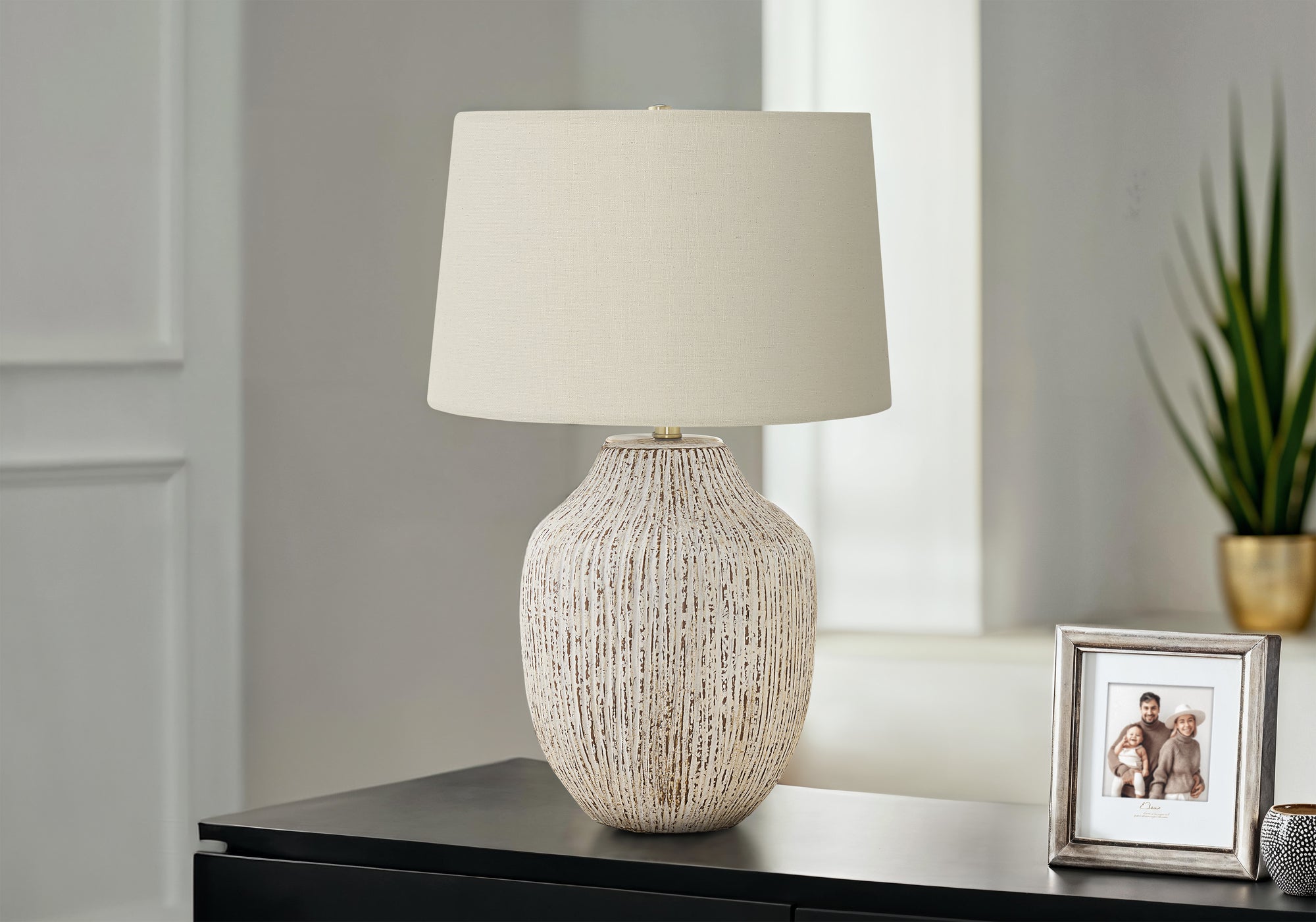 Ashford Ceramic Table Lamp